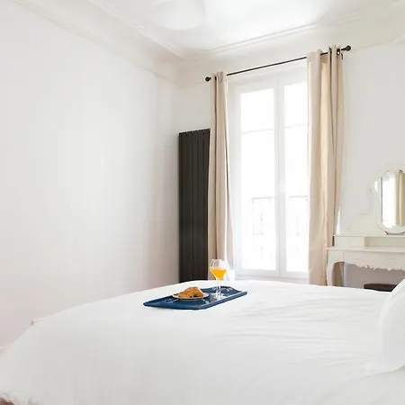 Apartment Private Bastille 33